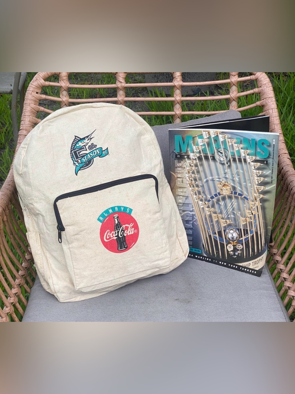 Marlins 5th Season 1997 Coca-Cola Canvas Backpack, Bucket Hat and Magazine set
